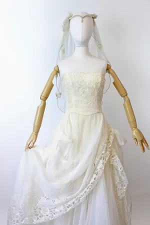 1950s BONWIT TELLER organza broderie anglaise wedding dress xs | new spring