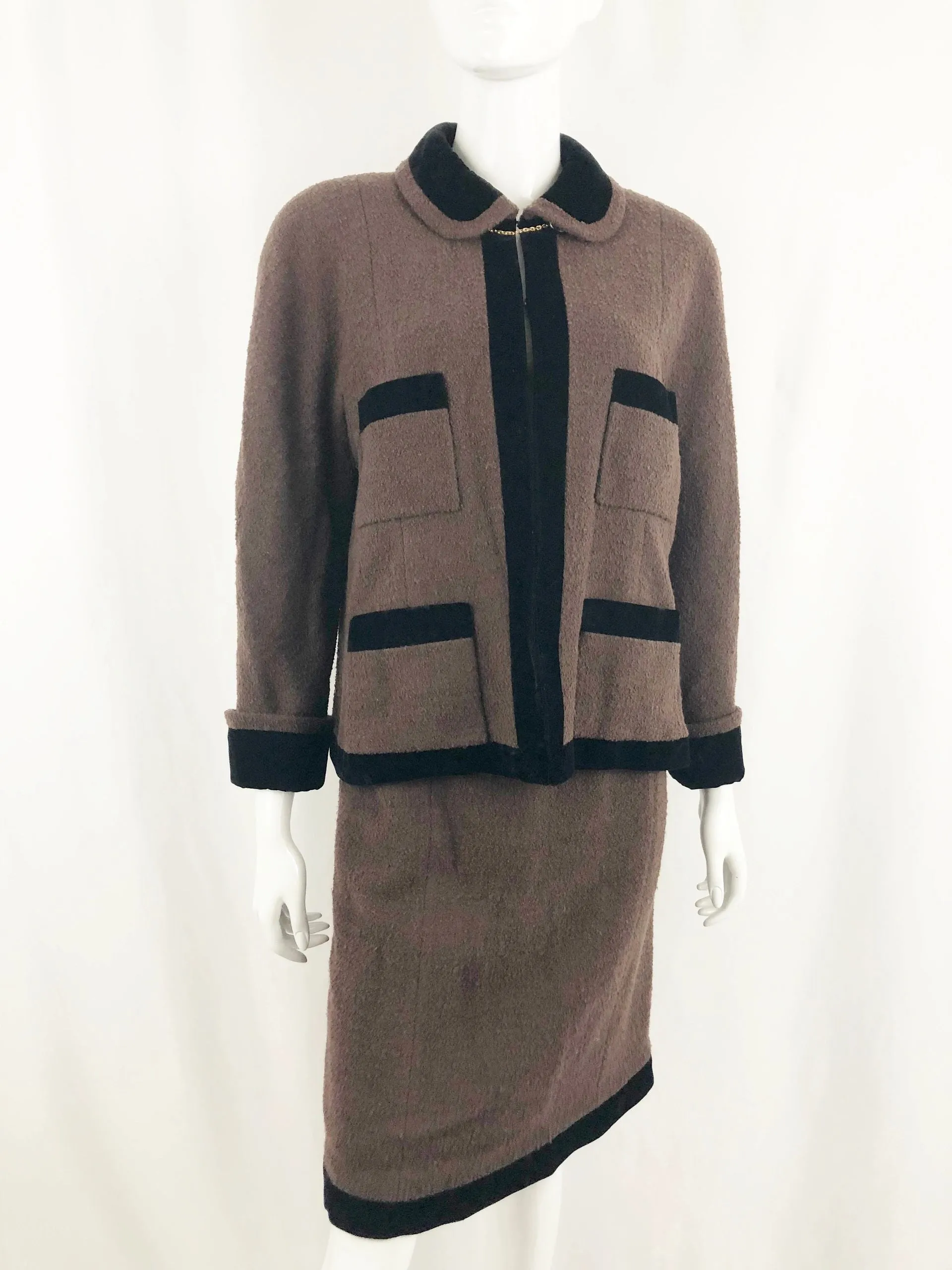1980's Chanel Velvet Trim Skirt Suit Size M/ 10