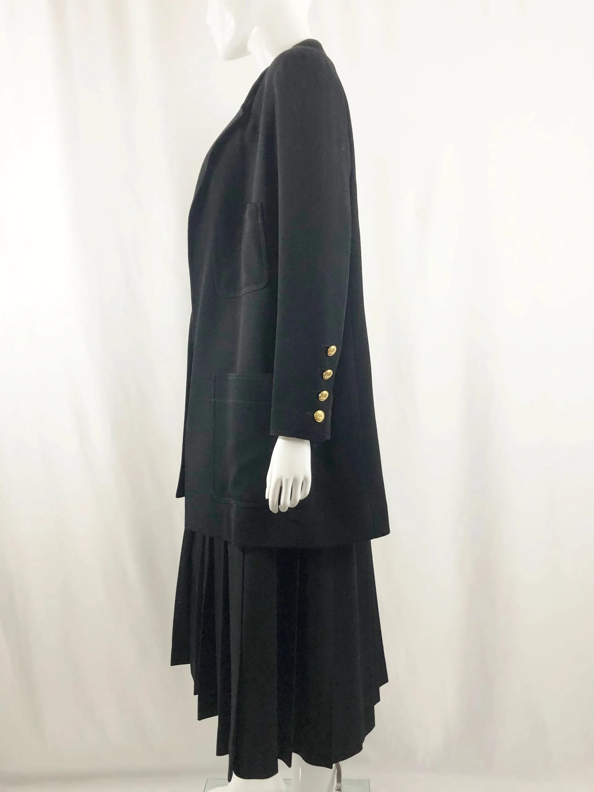 1980's Vintage Skirt Suit Size Large