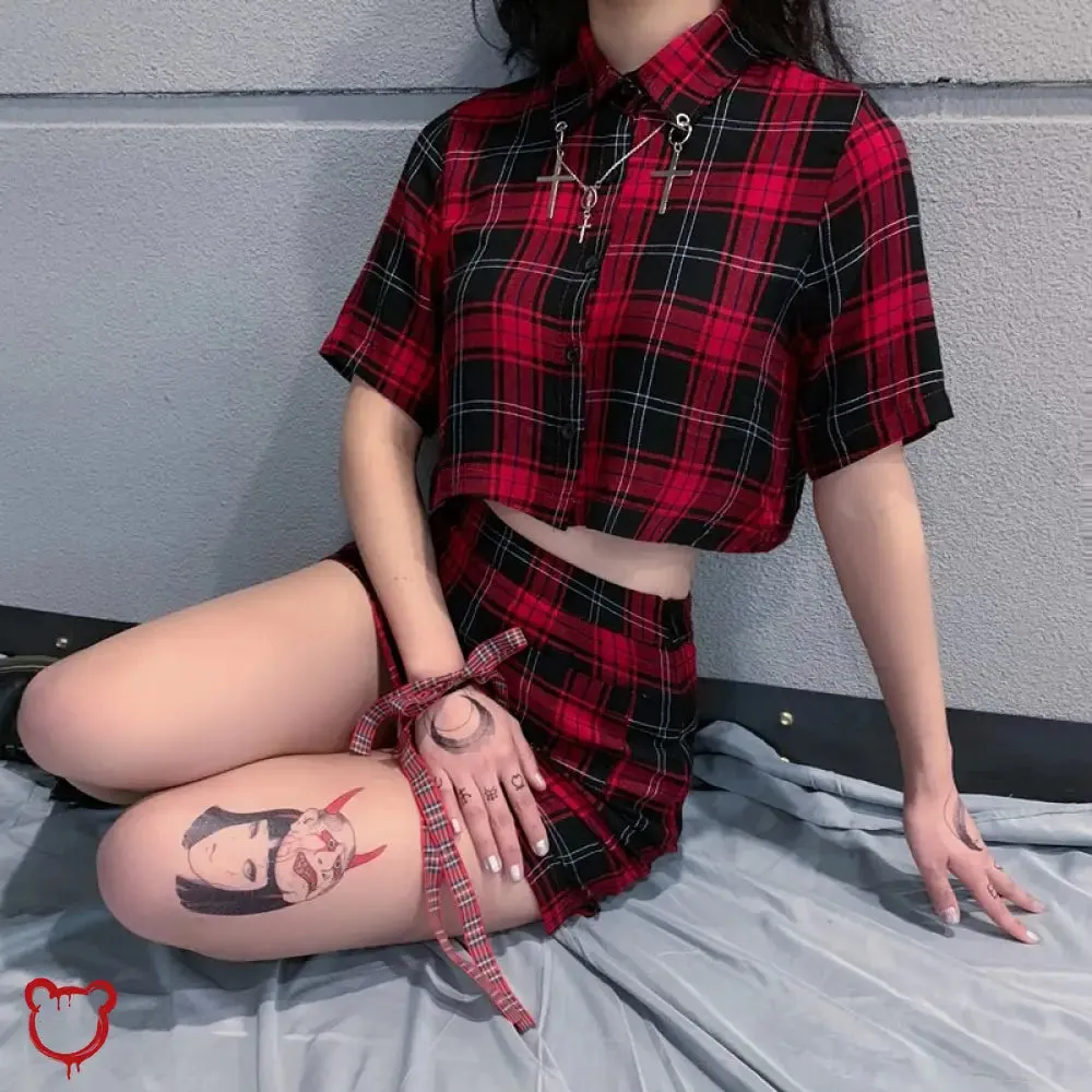 2-Piece Red and Black Blood Set