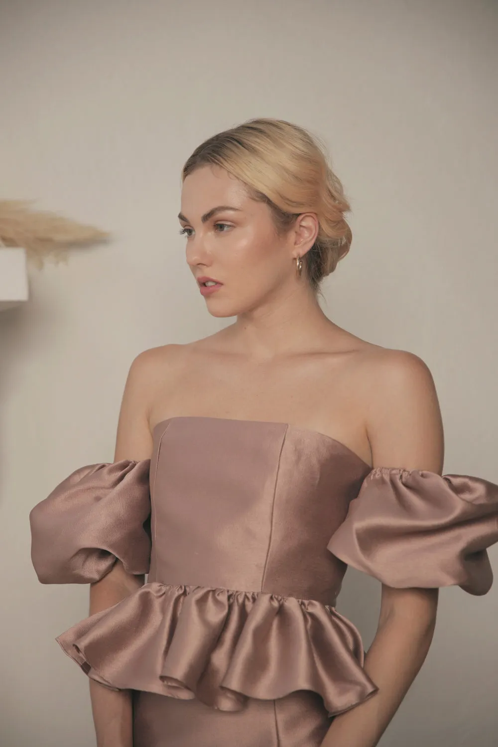 AMELIE Two Piece  Bustier Peplum Top with Removable Puff Sleeves and Pencil Skirt (Taupe Gazaar)