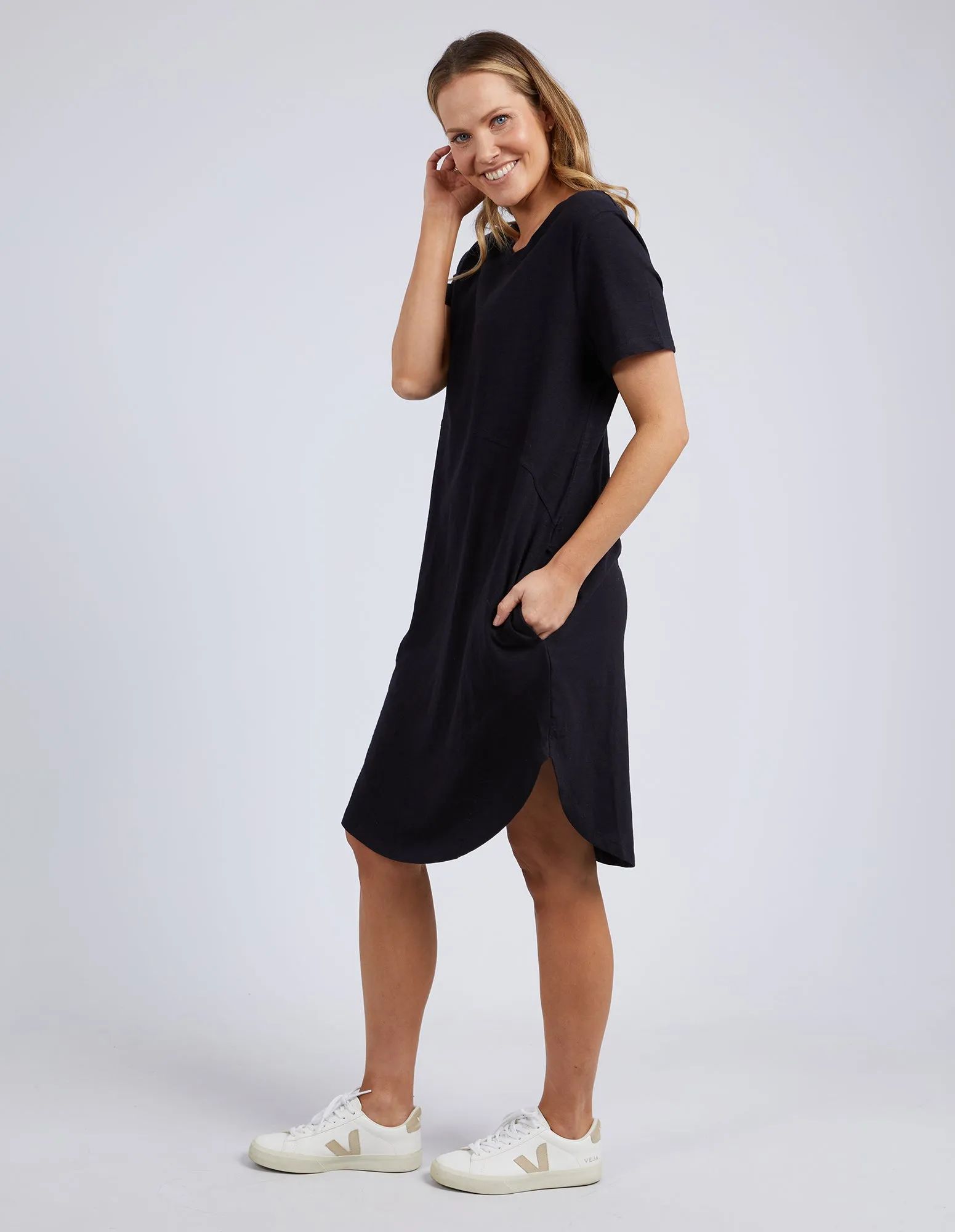BAY DRESS || BLACK