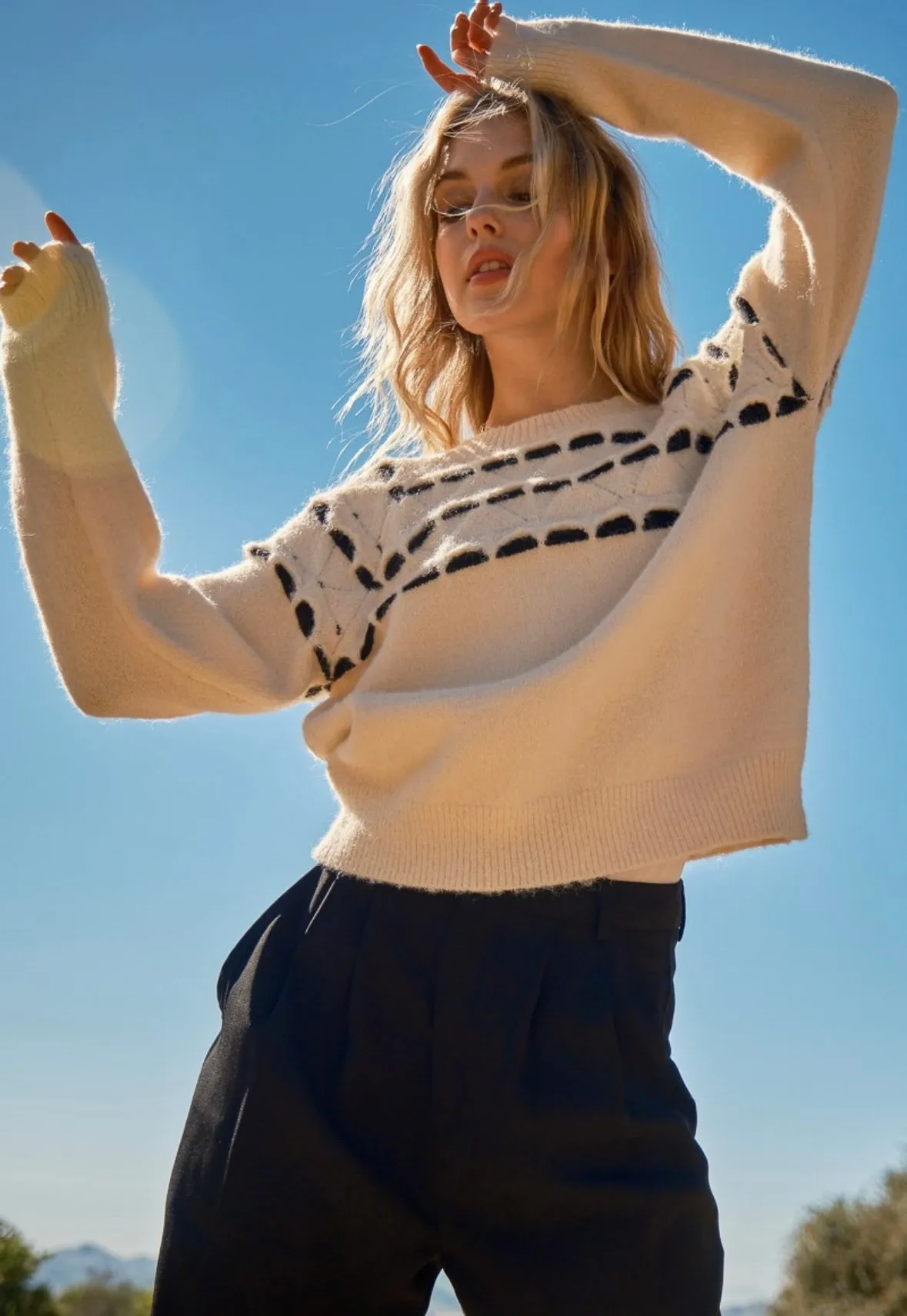 Bebe sweater