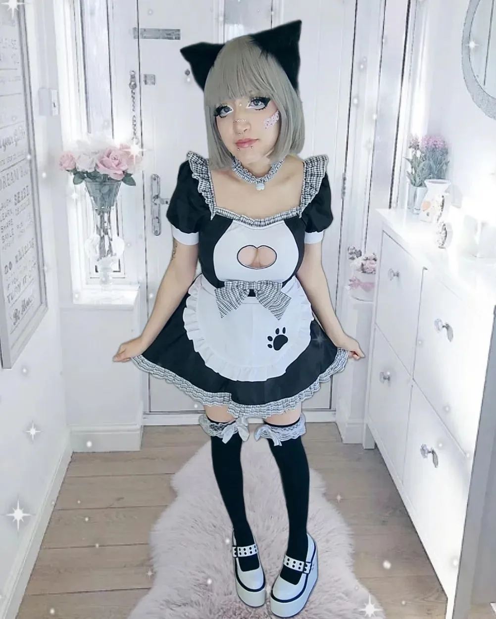 BLACK WHITE PLAID HOLLOW LOVE CAT MAID OUTFIT UB2601