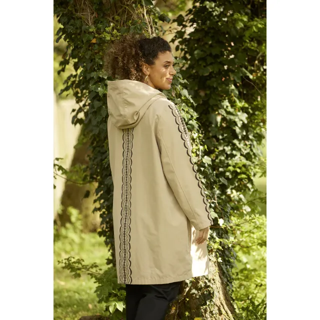 Coat EILA sand