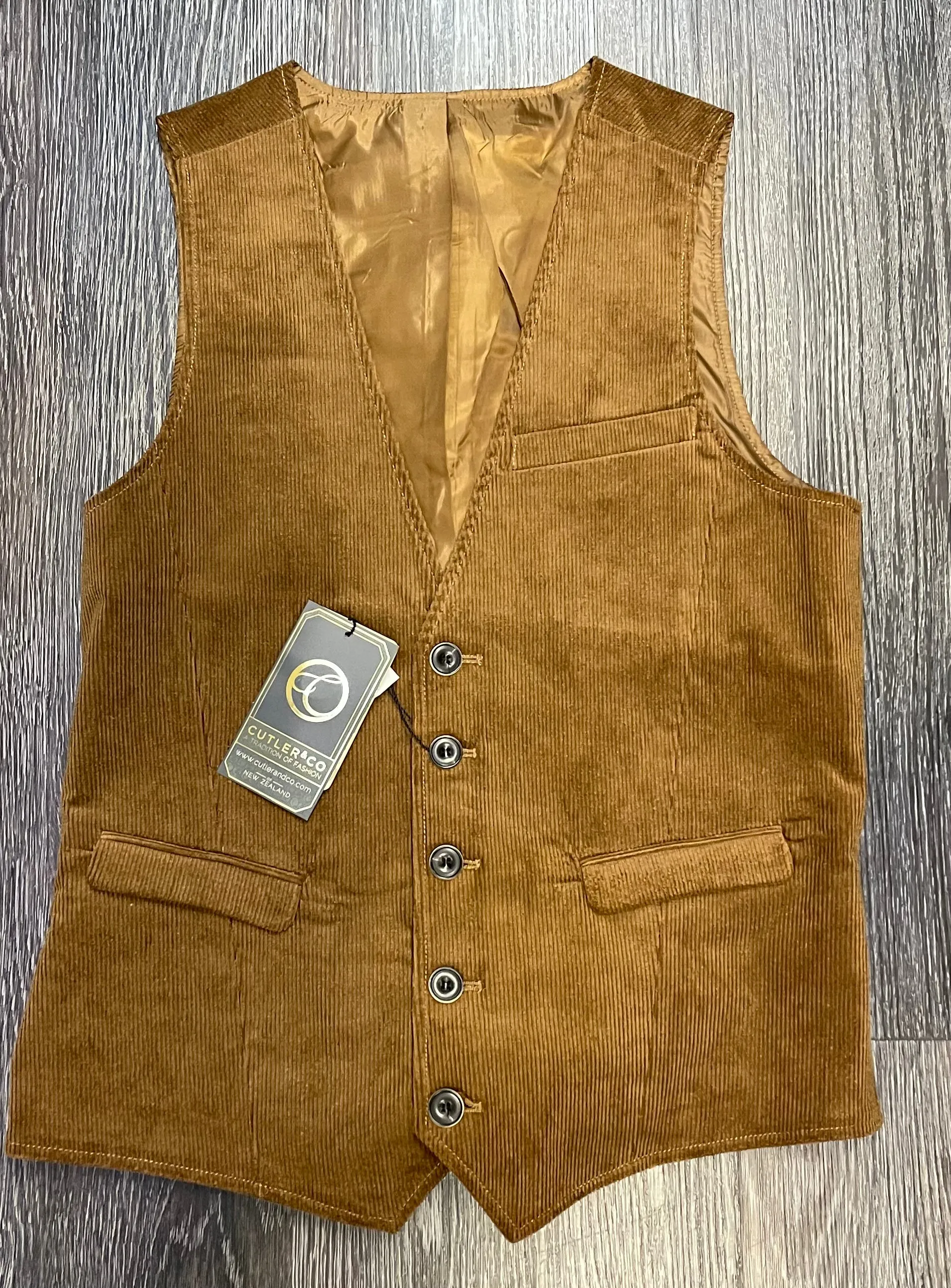 CUT PIP CORD WAISTCOAT