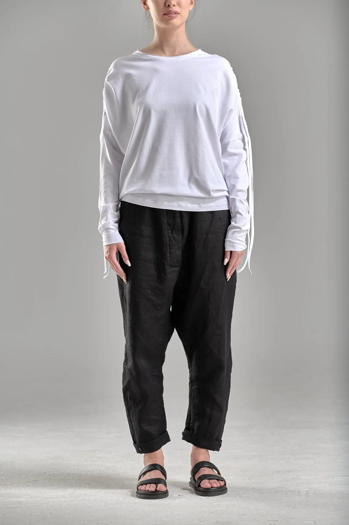 DRAPED SHOULDER LONG SLEEVED LOOSE TOP