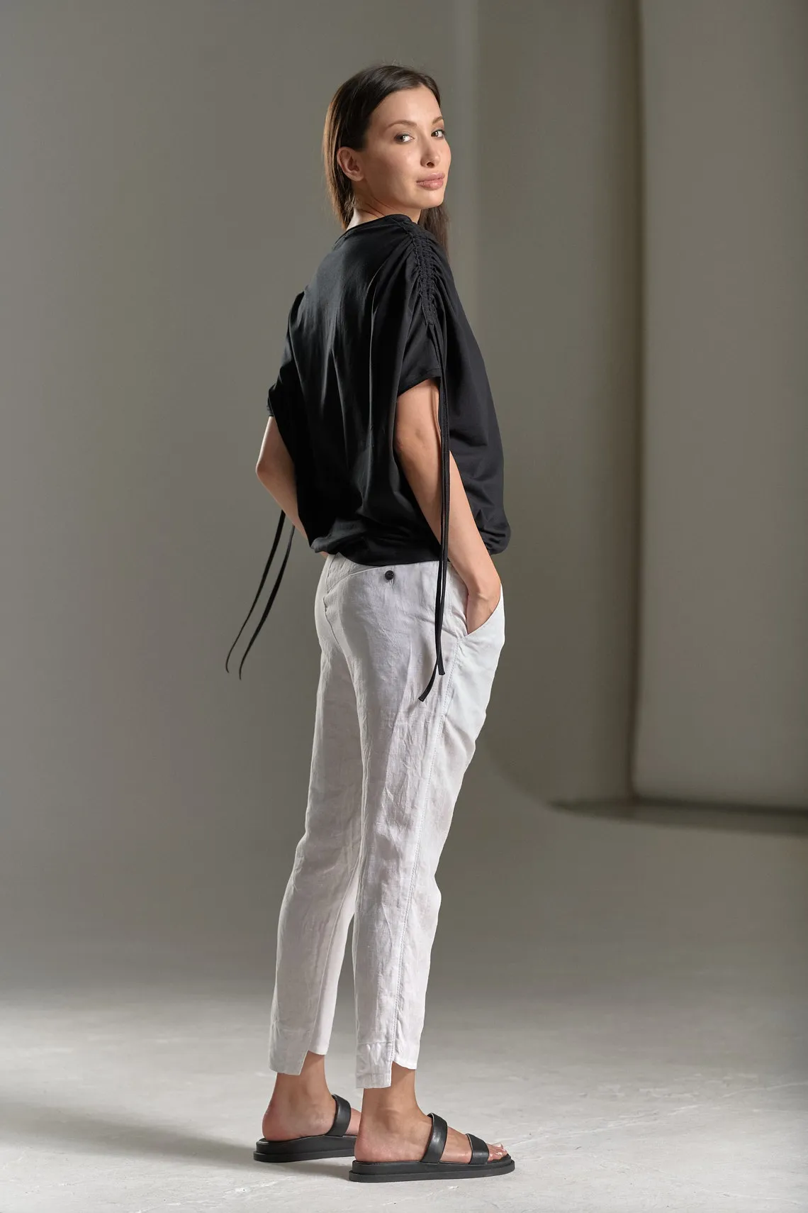 DRAPED SHOULDER LOOSE TOP