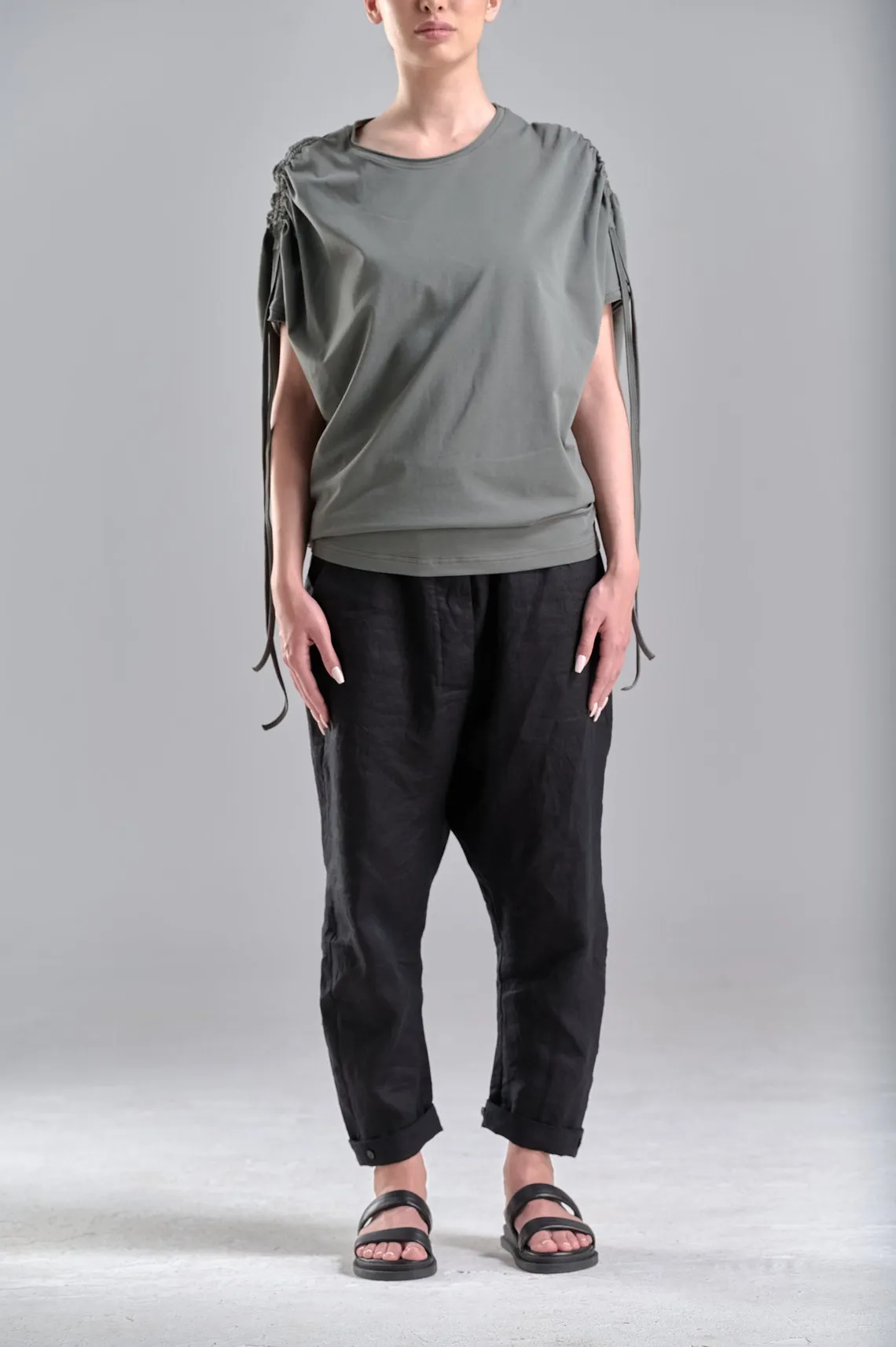DRAPED SHOULDER LOOSE TOP