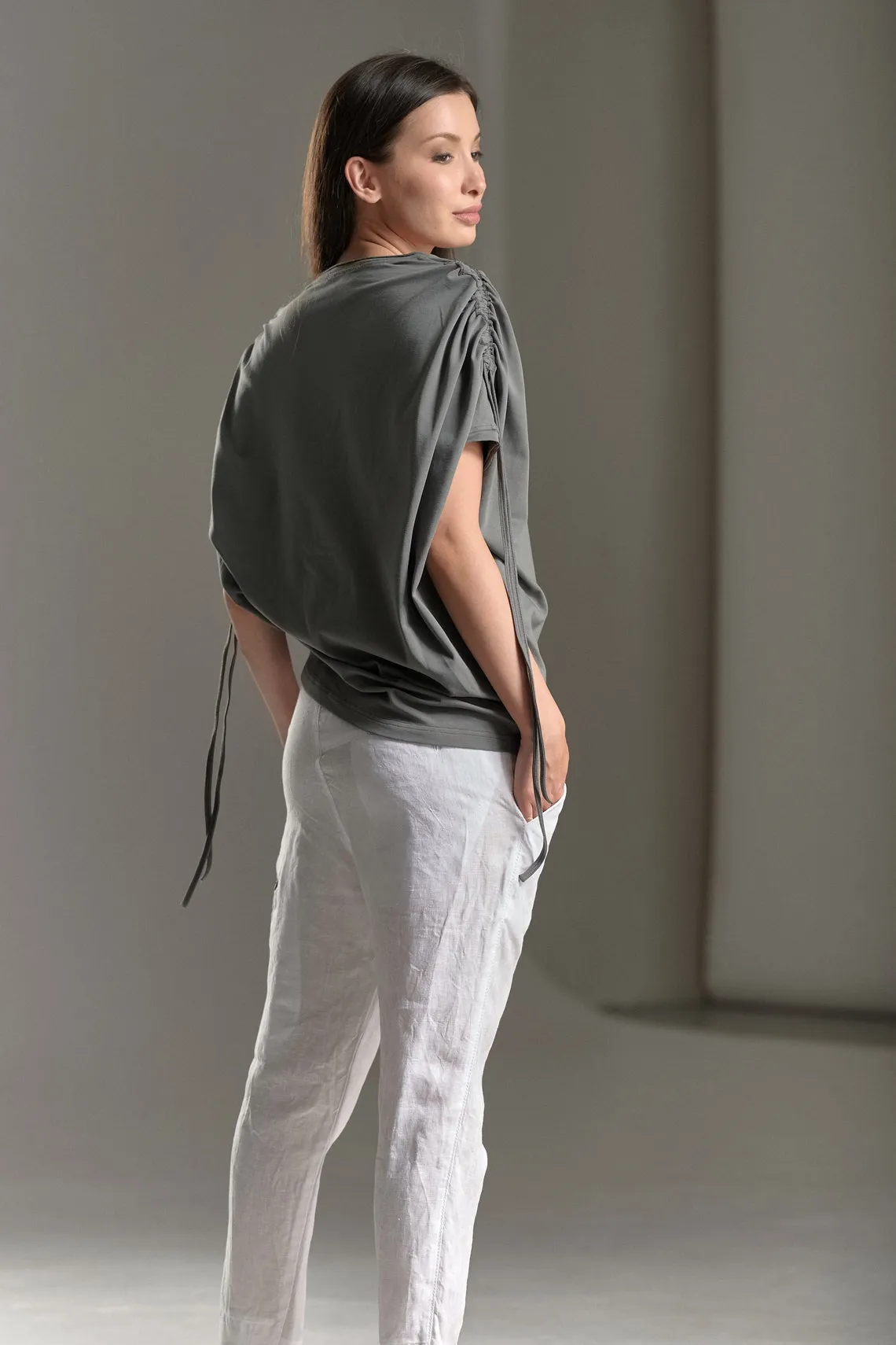 DRAPED SHOULDER LOOSE TOP