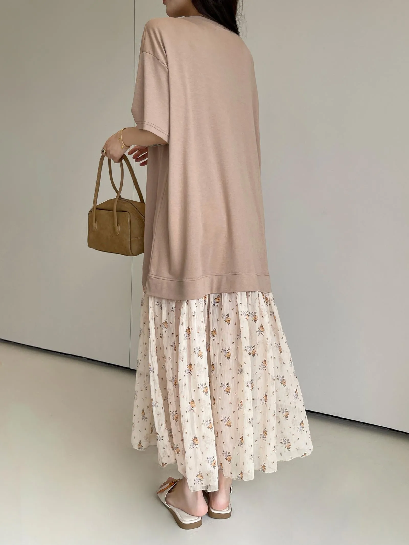 Elegant Round Neck Women's T-Shirt Dress with Patchwork Design