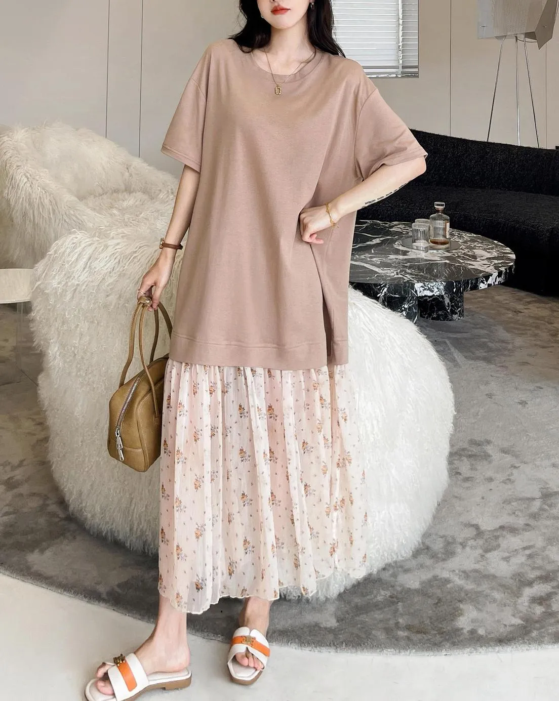 Elegant Round Neck Women's T-Shirt Dress with Patchwork Design