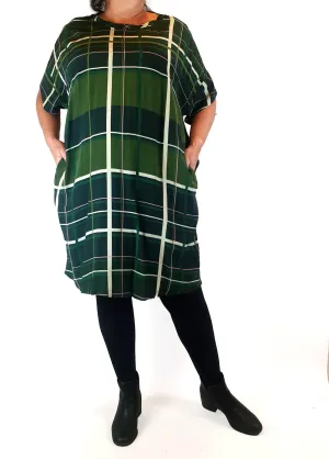 Elk green print tee shirt dress size 16