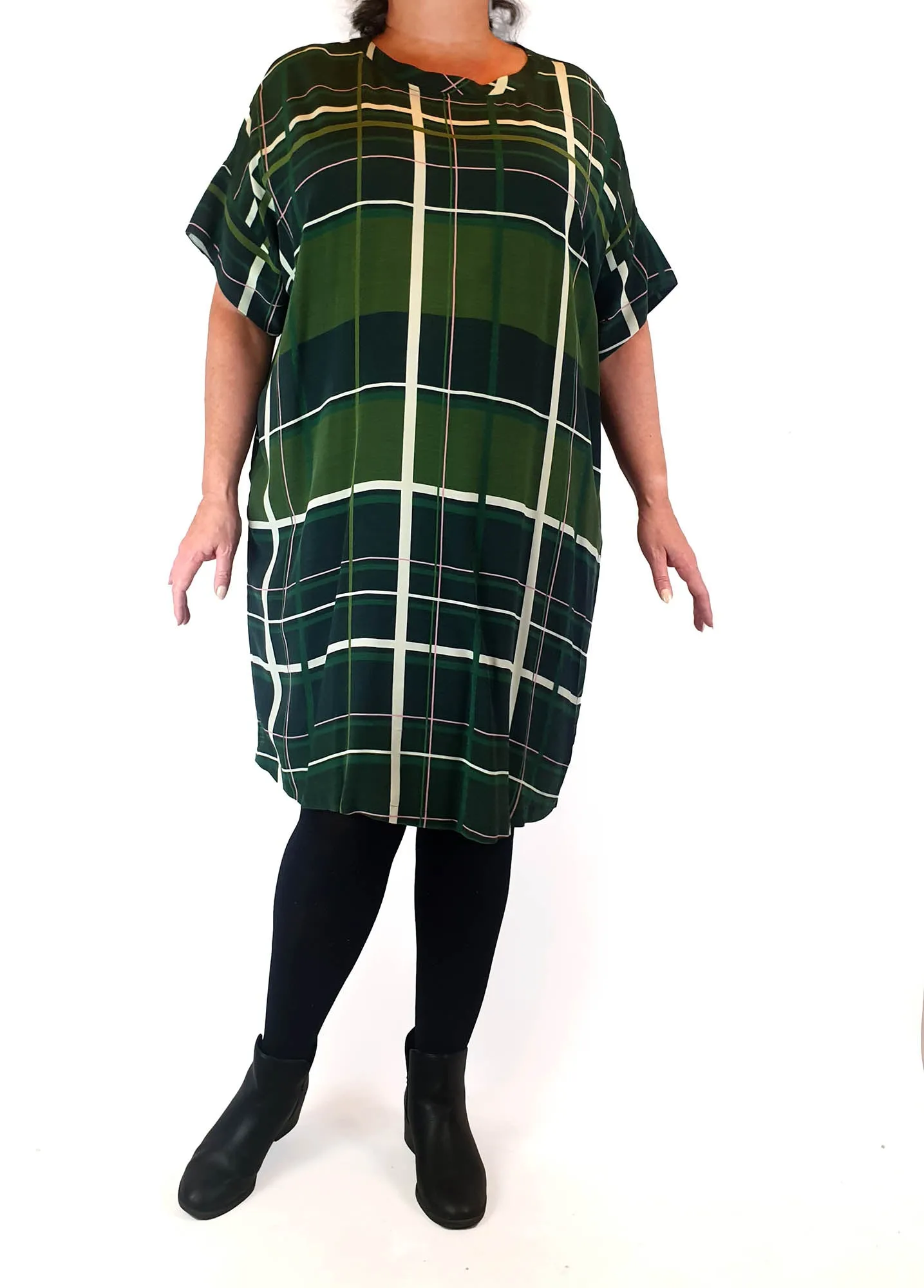 Elk green print tee shirt dress size 16