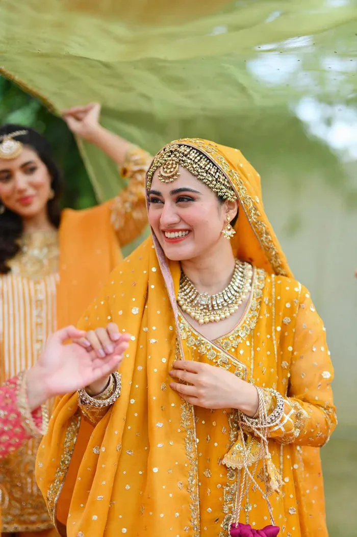 Hina Mehndi Angrakha