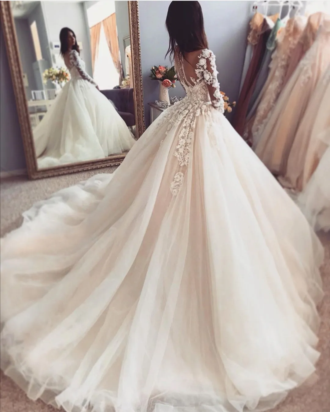 Illusion Lace Long Sleeves Bridal Dress for Wedding Tulle Skirt