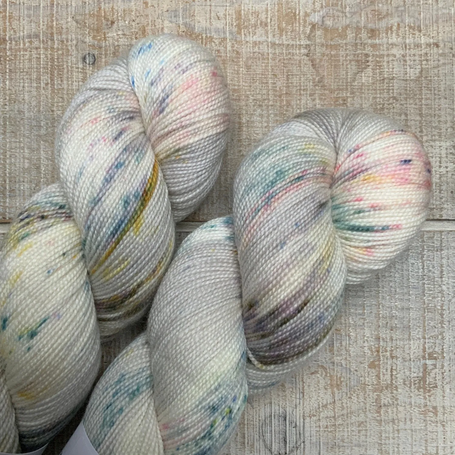 La Bien Aimée Twist Nouveau Fingering