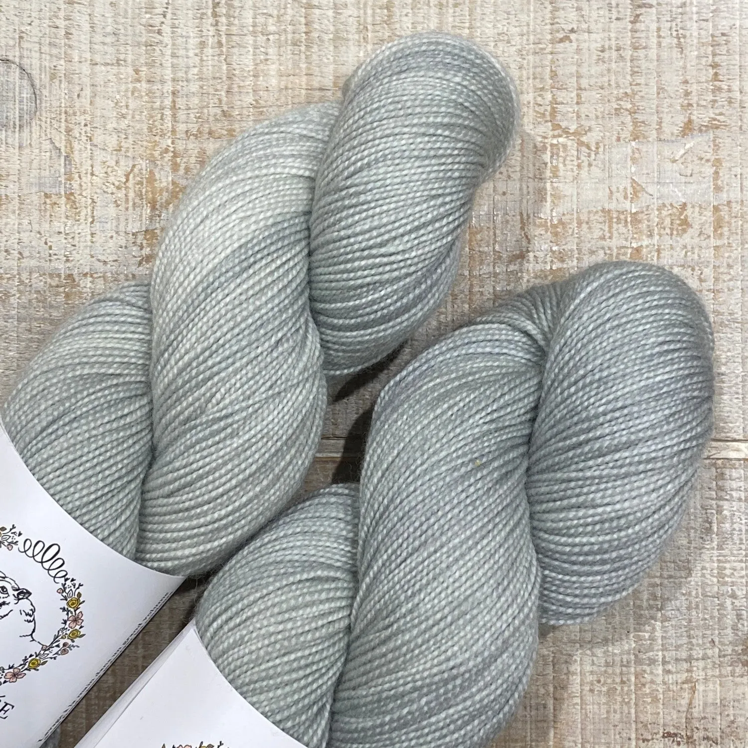 La Bien Aimée Twist Nouveau Fingering