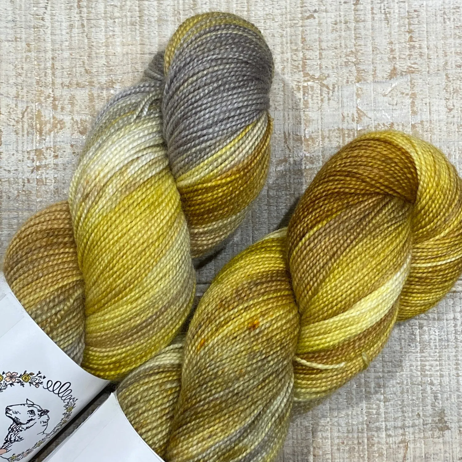 La Bien Aimée Twist Nouveau Fingering
