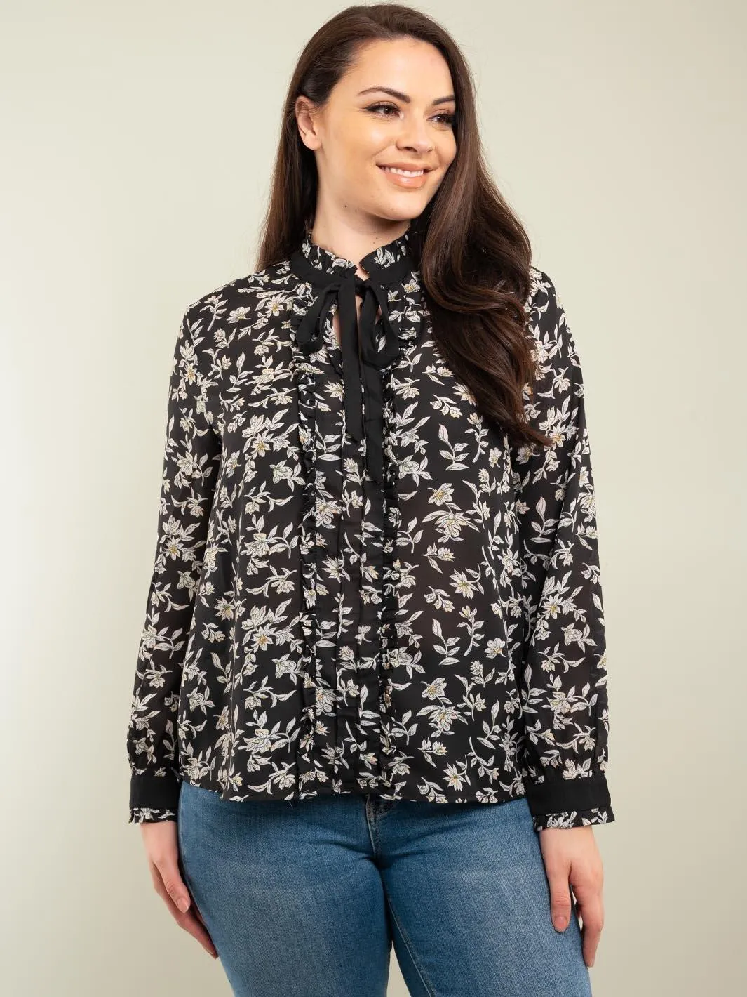 PLUS SIZE LONG SLEEVE FLORAL TOP