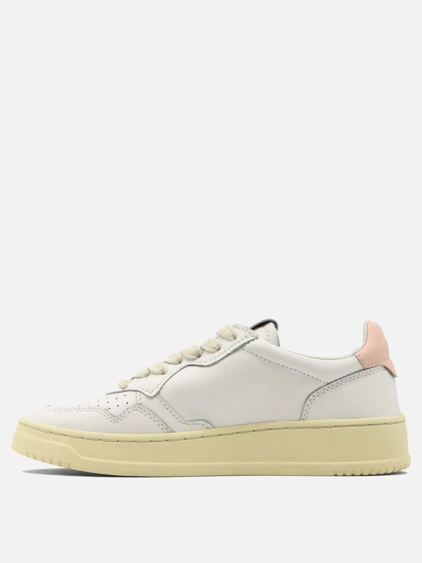 "Medalist" sneakers