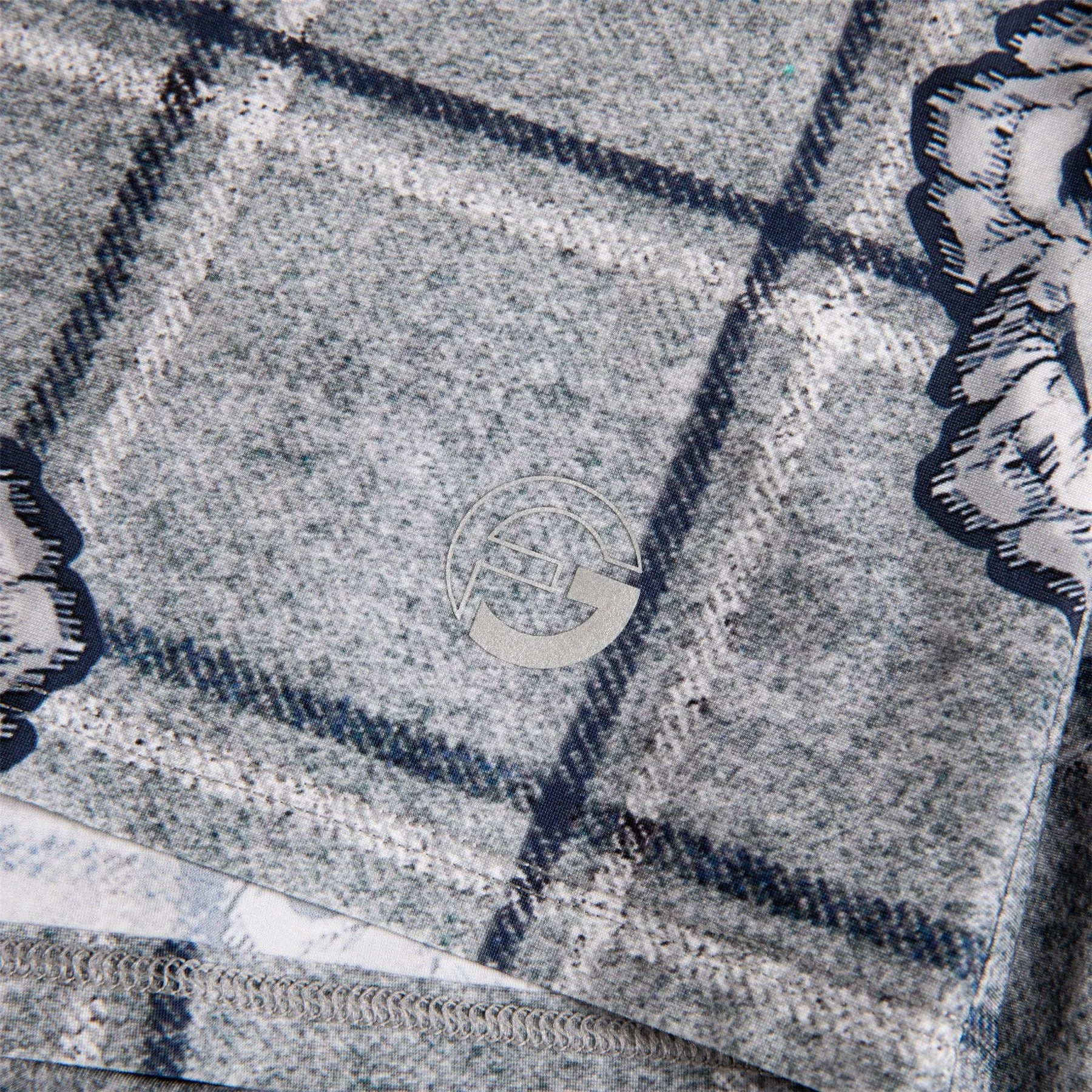 Regular 15.5 Inch Pocket Skirt Tartan Tapestry