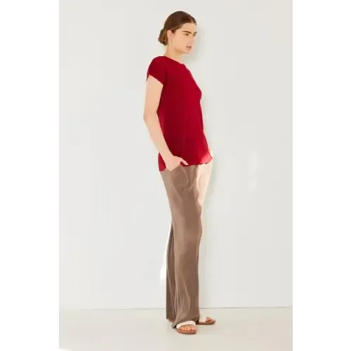 Rib Pleated Top