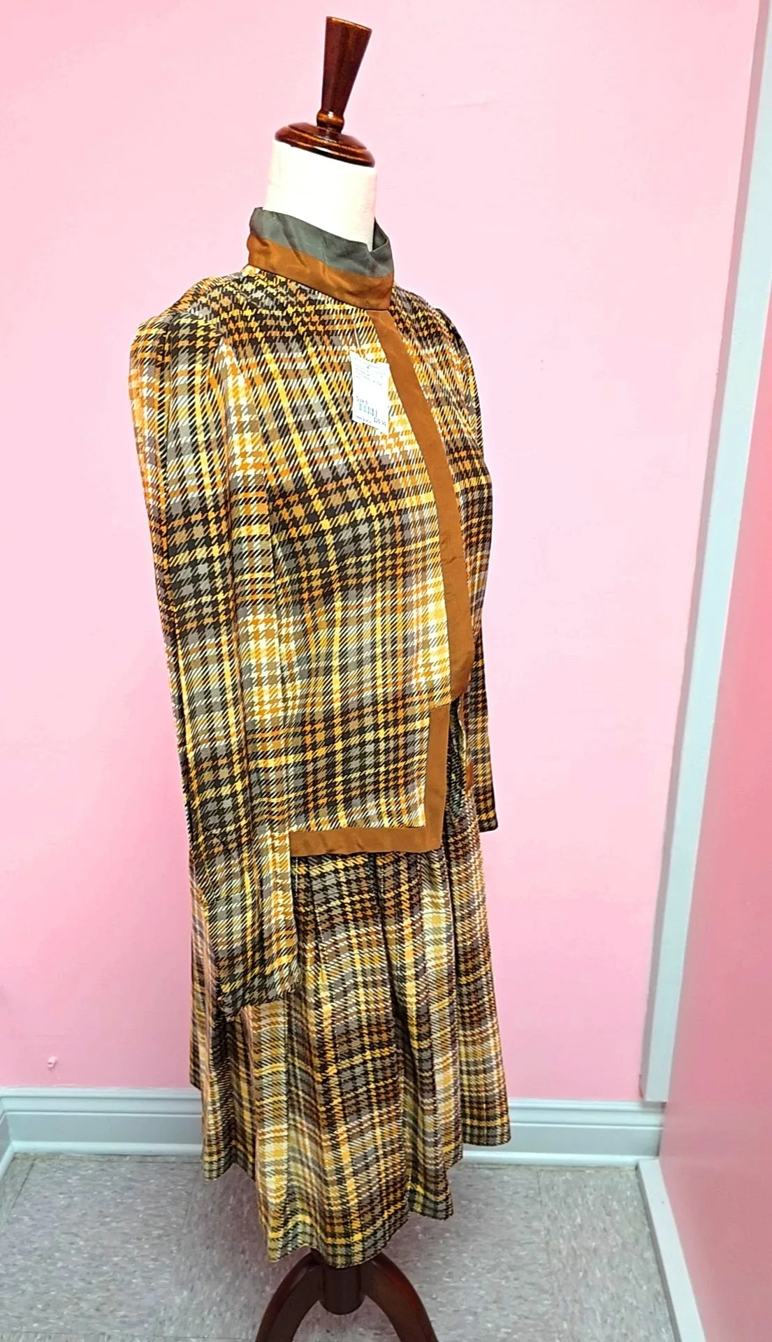 Size 6 Soo Yung Lee Multi-Piece Set