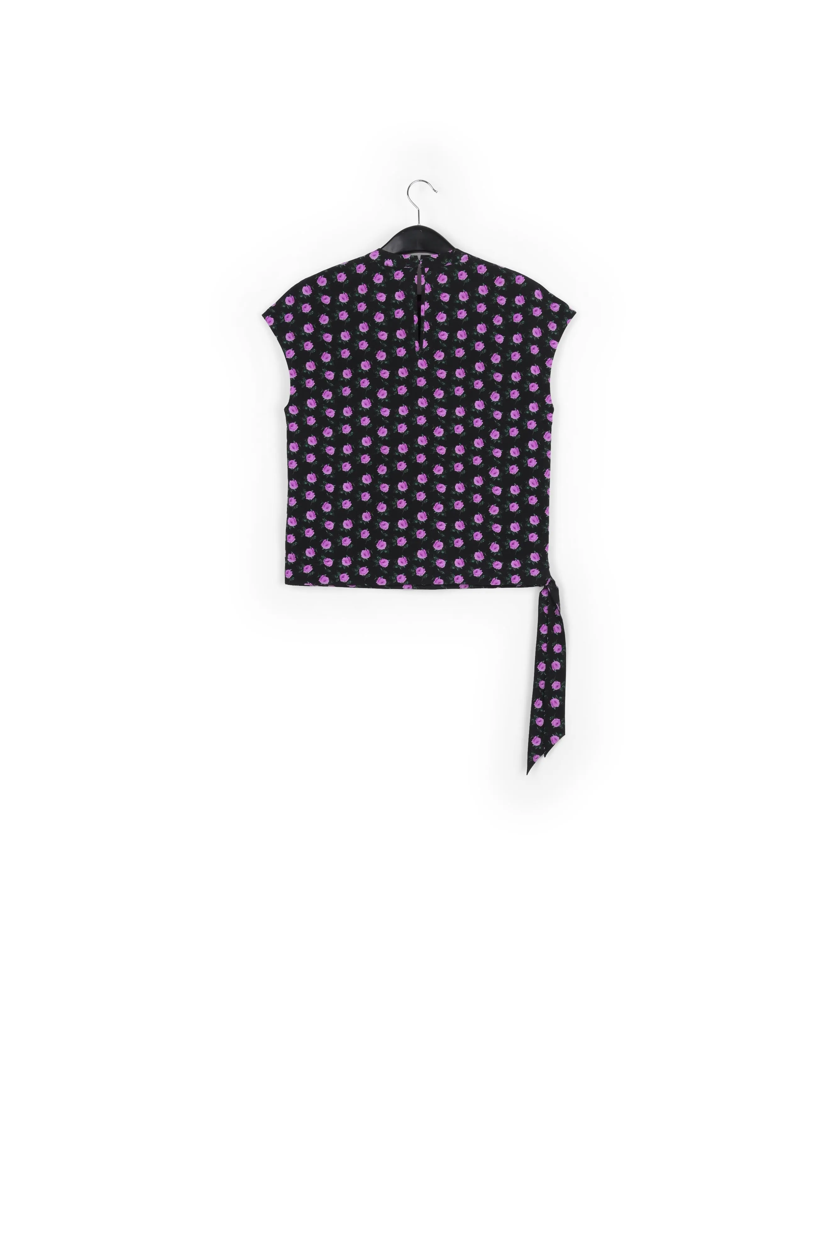 Sleeveless top