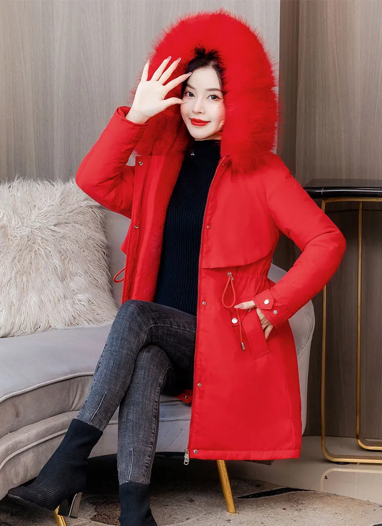 Stylish and Easy-to-Clean Solid Parka for Women