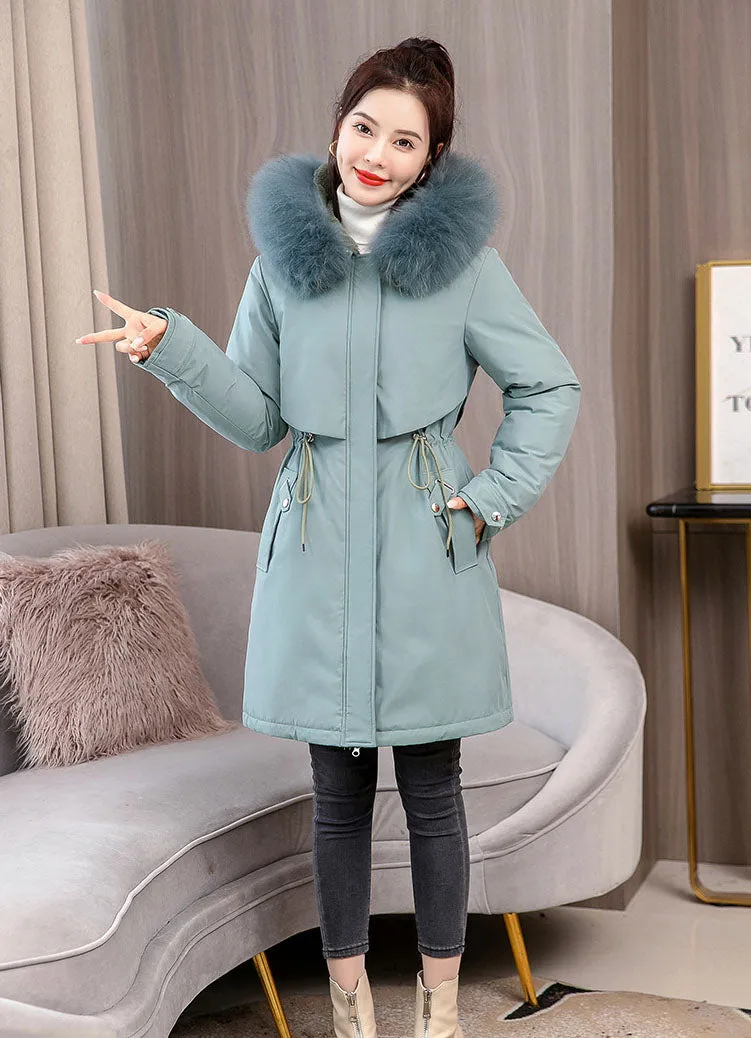 Stylish and Easy-to-Clean Solid Parka for Women