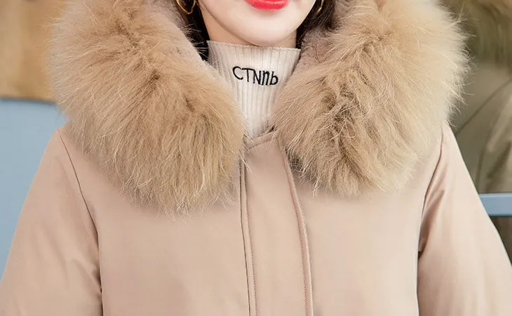 Stylish and Easy-to-Clean Solid Parka for Women