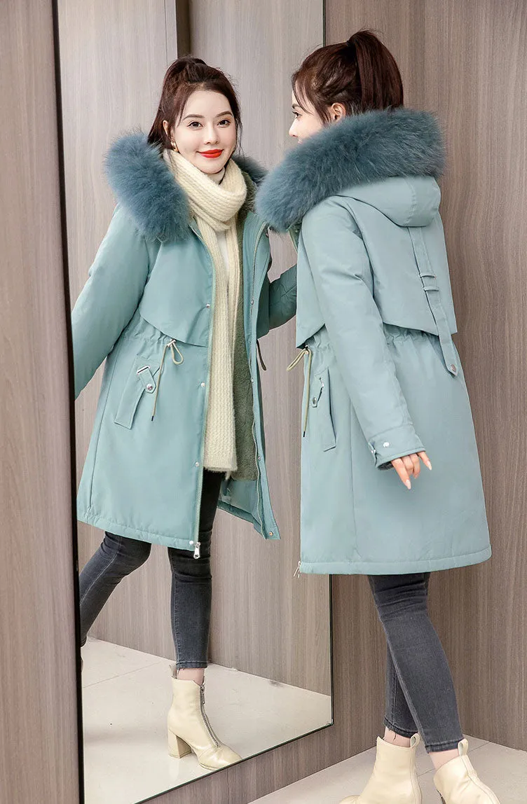 Stylish and Easy-to-Clean Solid Parka for Women