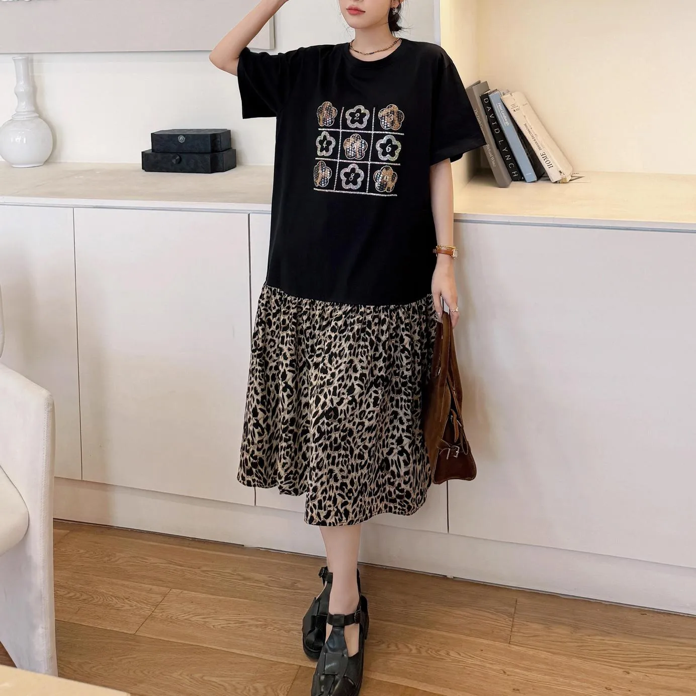 Stylish Women's T-Shirt Dress Featuring Pattern Print and Rhinestone Details
