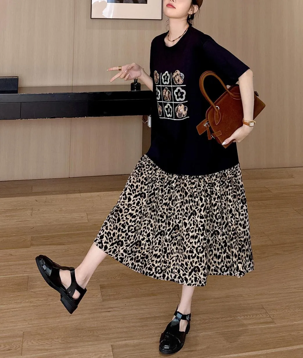 Stylish Women's T-Shirt Dress Featuring Pattern Print and Rhinestone Details