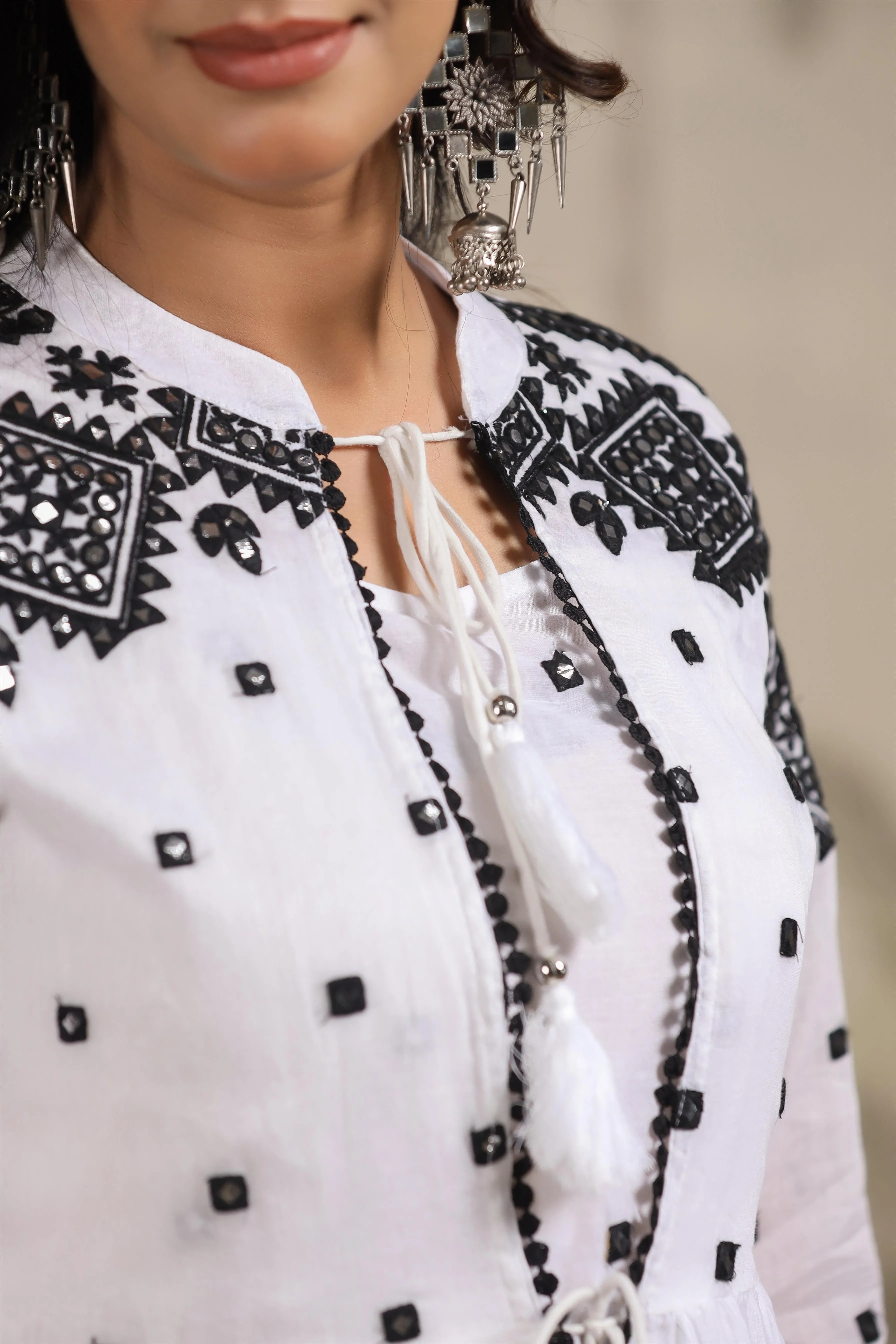 White-Black Mulmul Mirror Embroidered Tiered Dress With Shrug