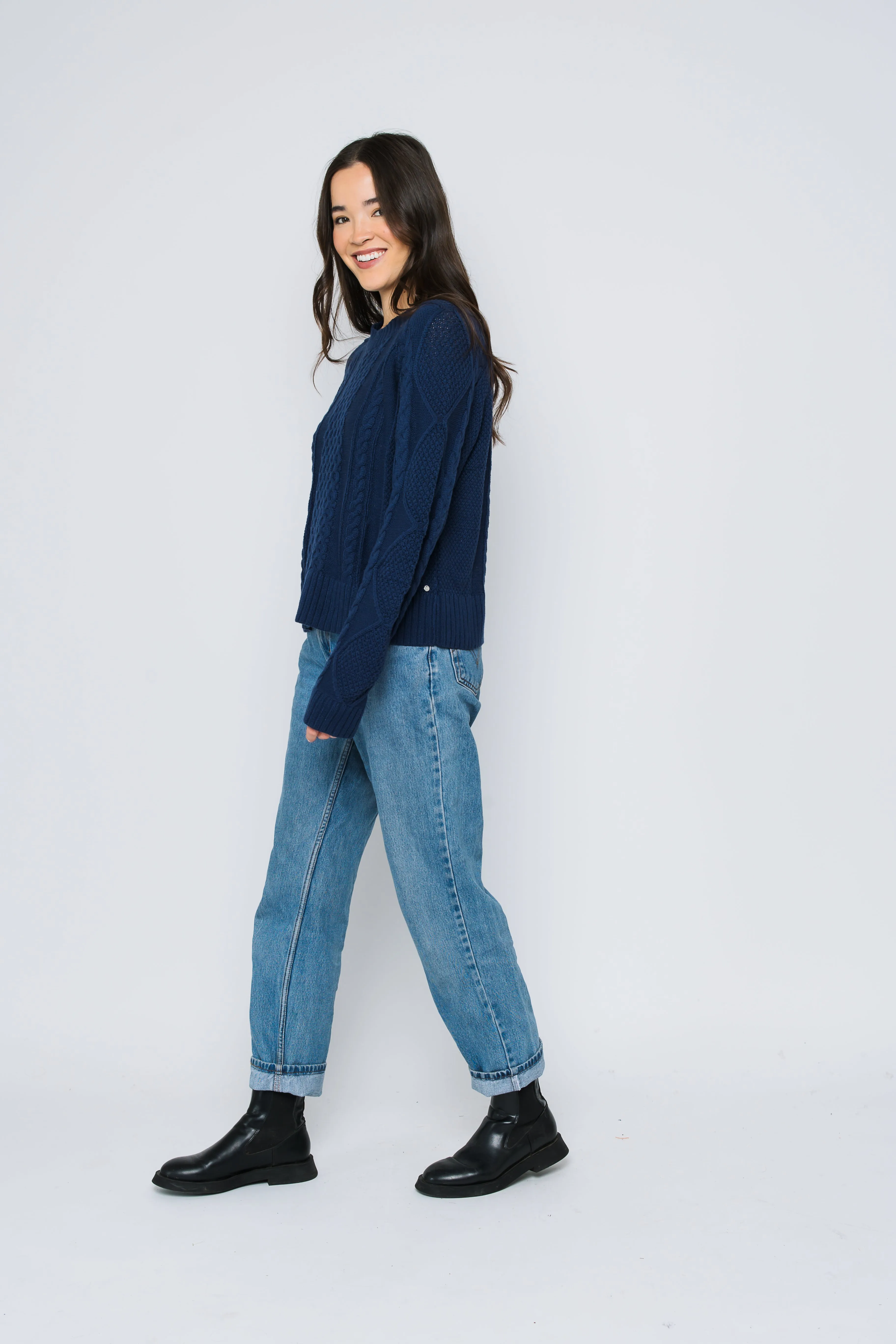 Willa-Cabled Raglan Pullover