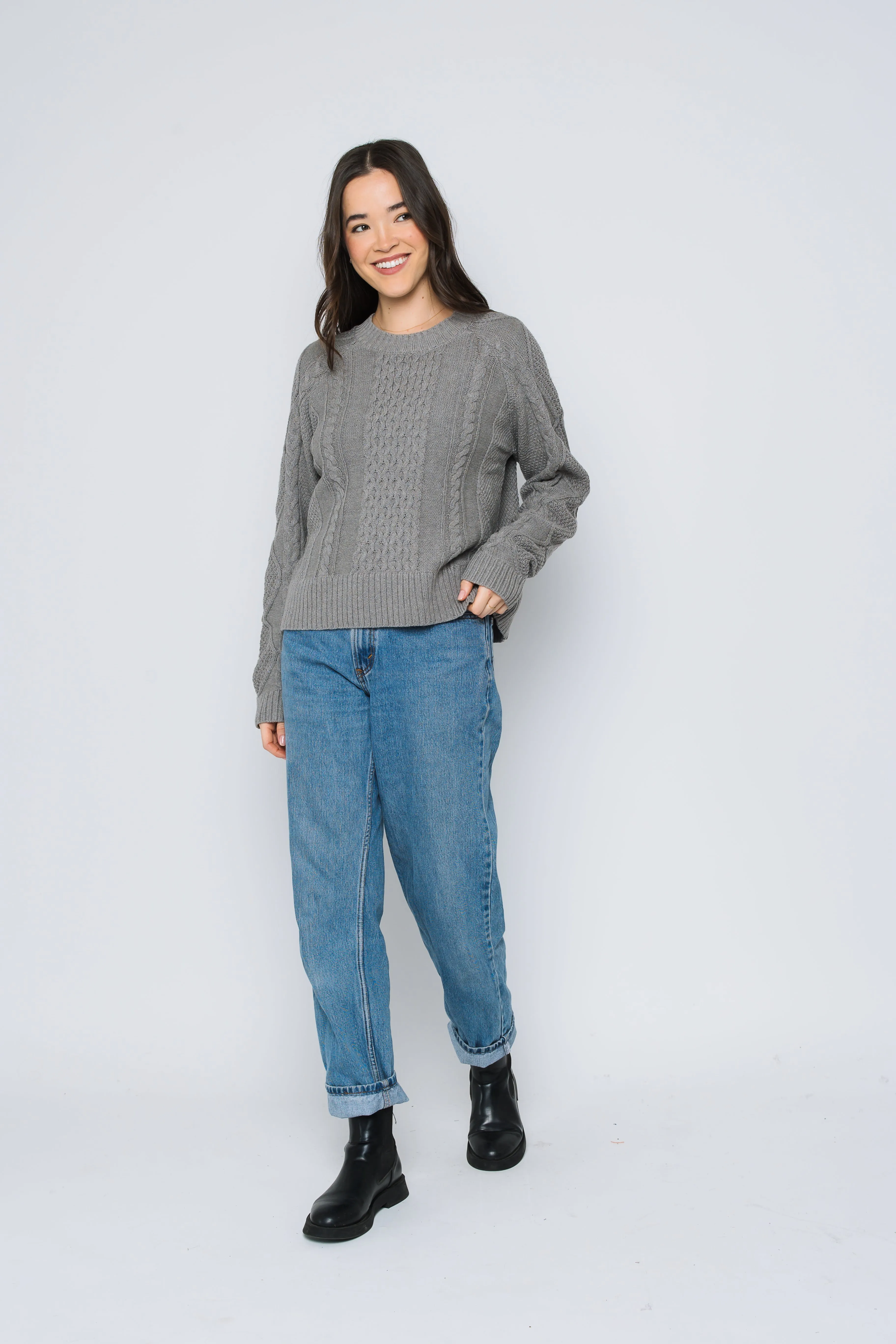 Willa-Cabled Raglan Pullover
