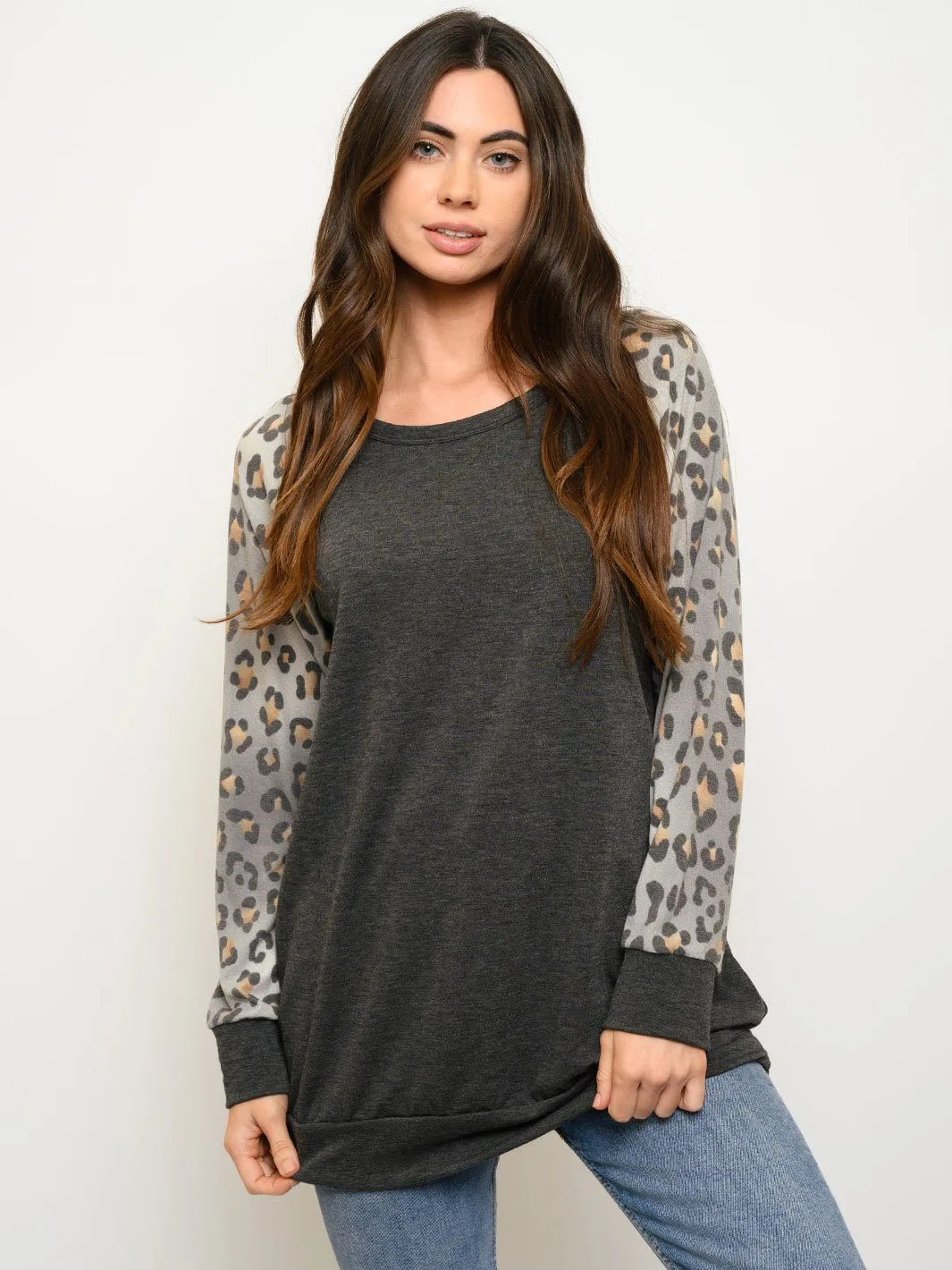 WOMEN'S ANIMAL PRINT LONG SLEEVE SOLID TOP