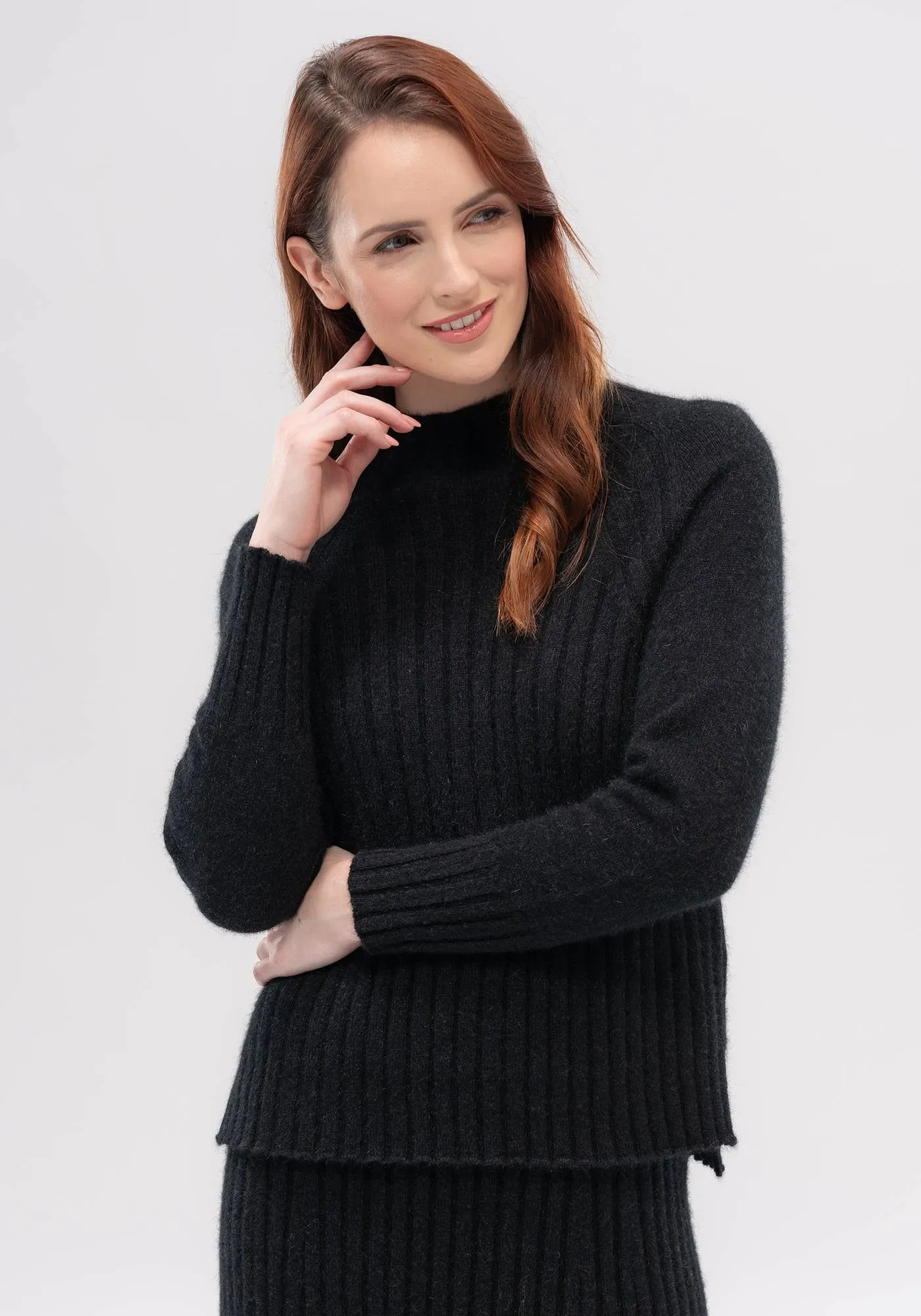 Womens Emilia Sweater Jet 100212