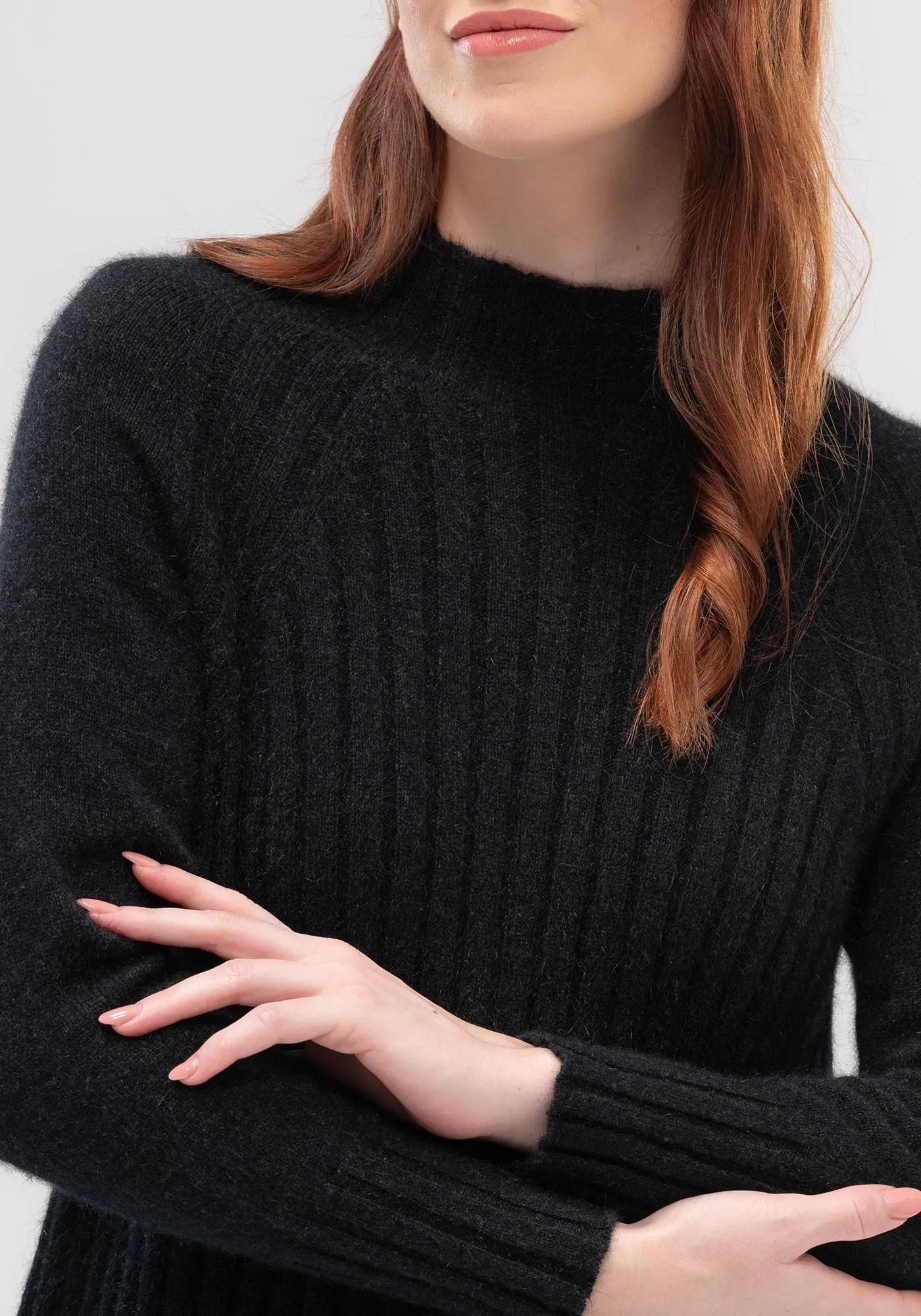 Womens Emilia Sweater Jet 100212