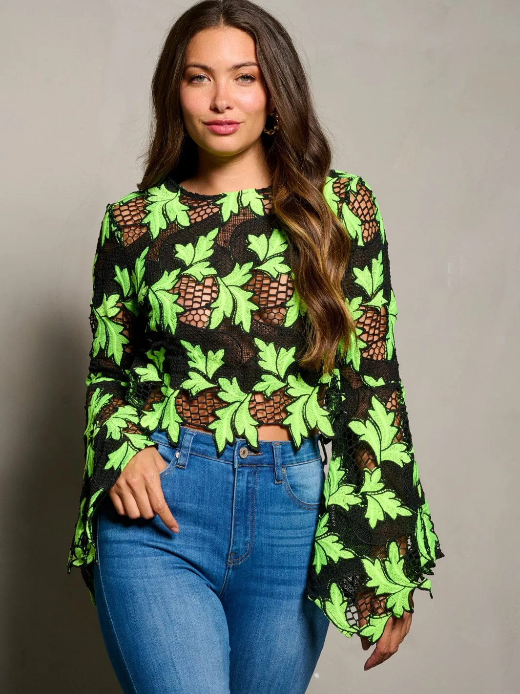 WOMEN'S LONG BELL SLEEVE CROCHET COLORBLOCK TOP