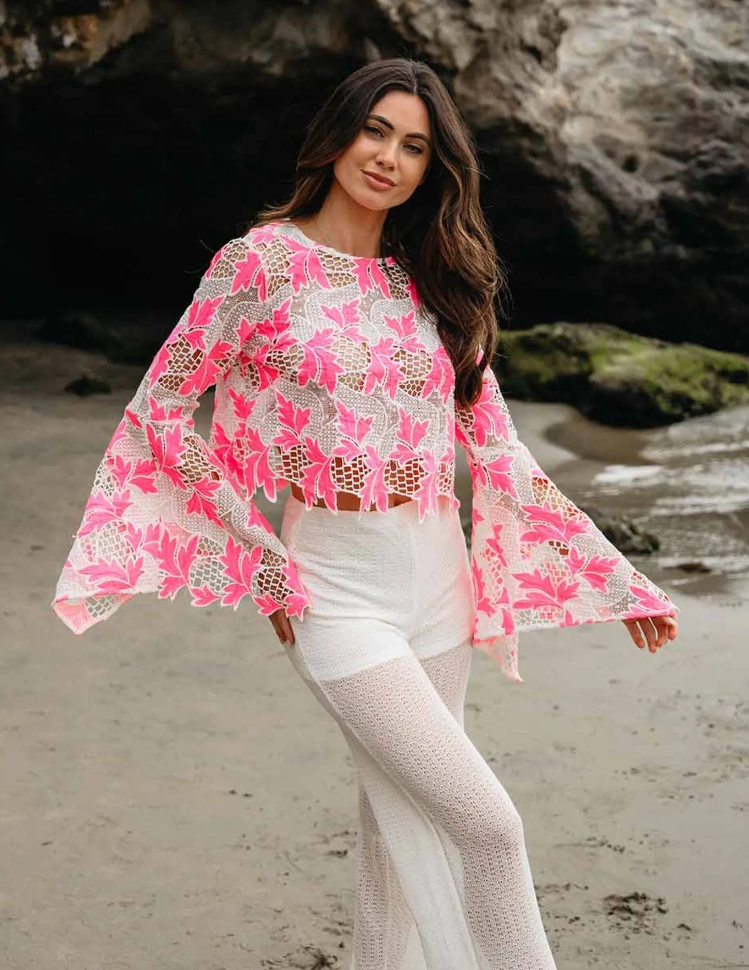 WOMEN'S LONG BELL SLEEVE CROCHET COLORBLOCK TOP