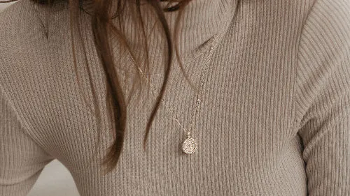 Zodiac Necklaces without the 18K Gold Chain - 18K Gold | VS Clarity