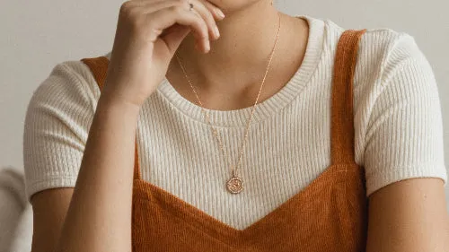 Zodiac Necklaces without the 18K Gold Chain - 18K Gold | VS Clarity